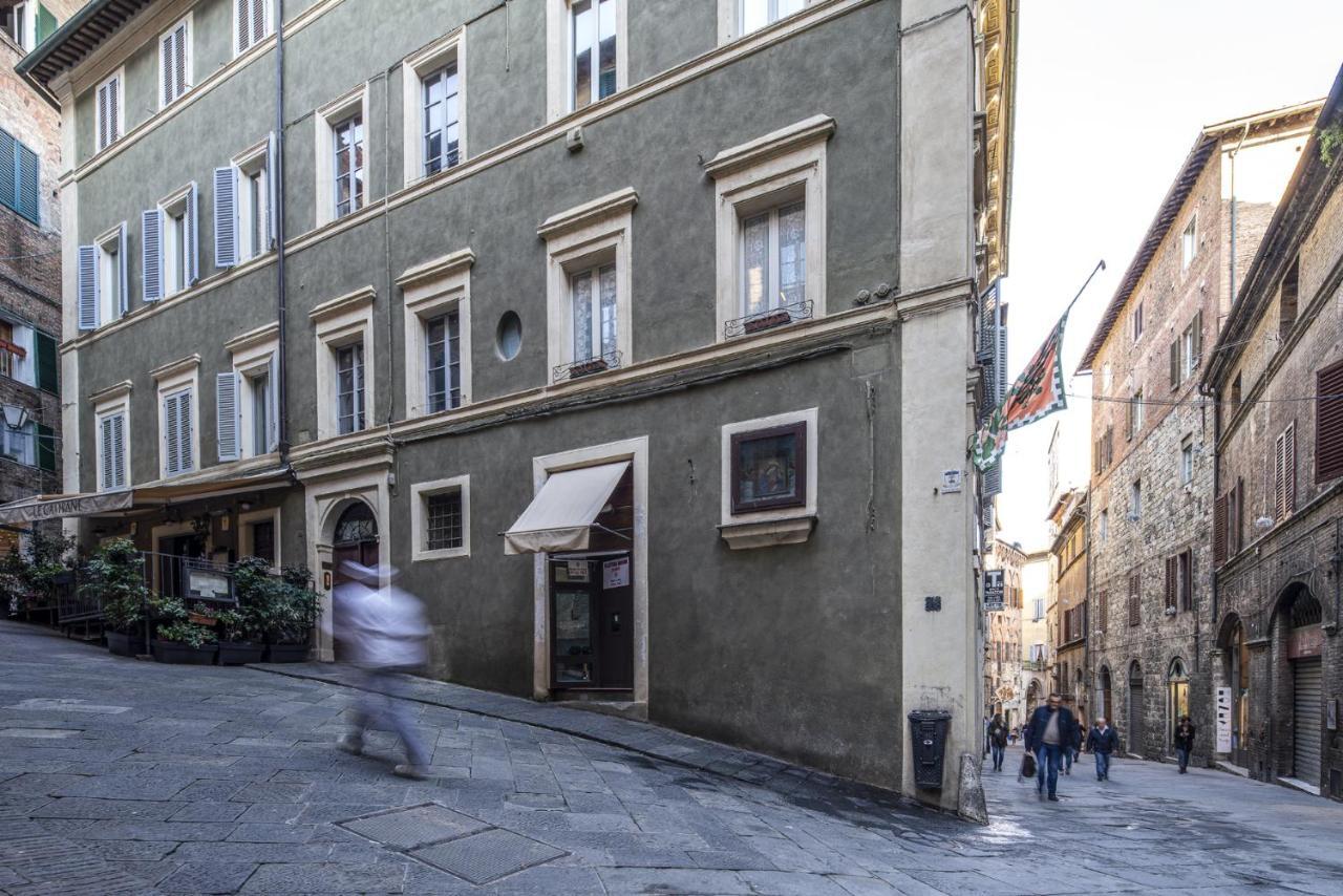 シエーナ Residenza D'Epoca Le Aquile Bed & Breakfast エクステリア 写真